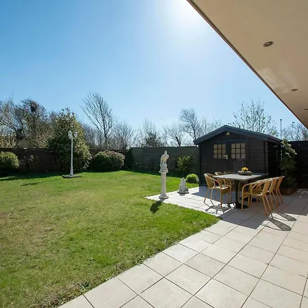 Prázdninový dům Near Dutch Coast With Private Garden Callantsoog