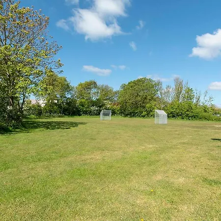 Near Dutch Coast With Private Garden Prázdninový dům *