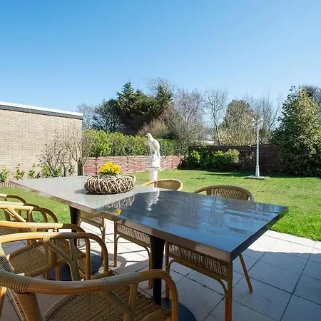 Near Dutch Coast With Private Garden Prázdninový dům *